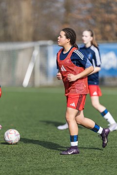 Bild 40 - wBJ Hamburger SV - Hertha BSC : Ergebnis: 2:1
